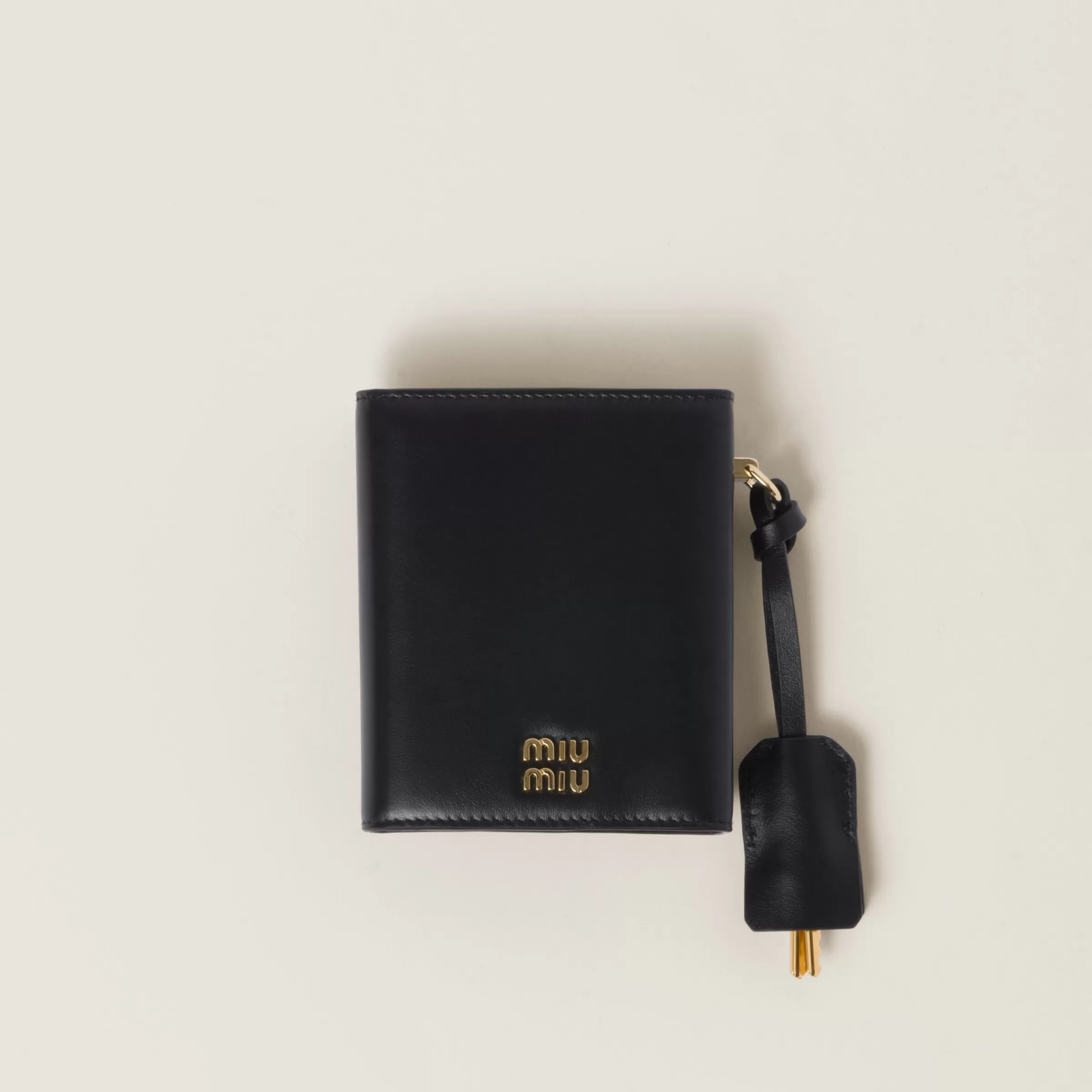 Miu Miu Diary With Leather Case |