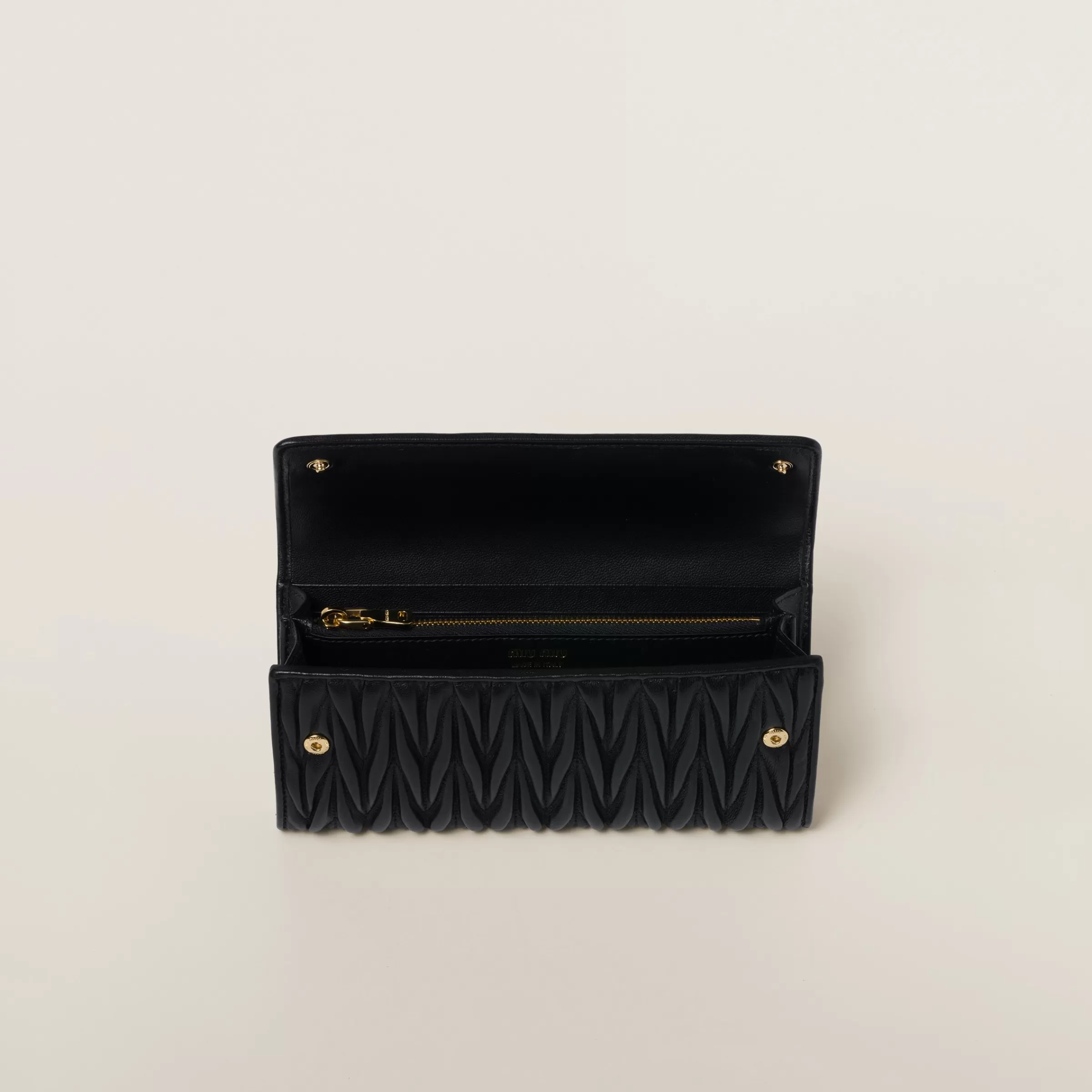 Miu Miu Large Matelassé Nappa Leather Wallet |