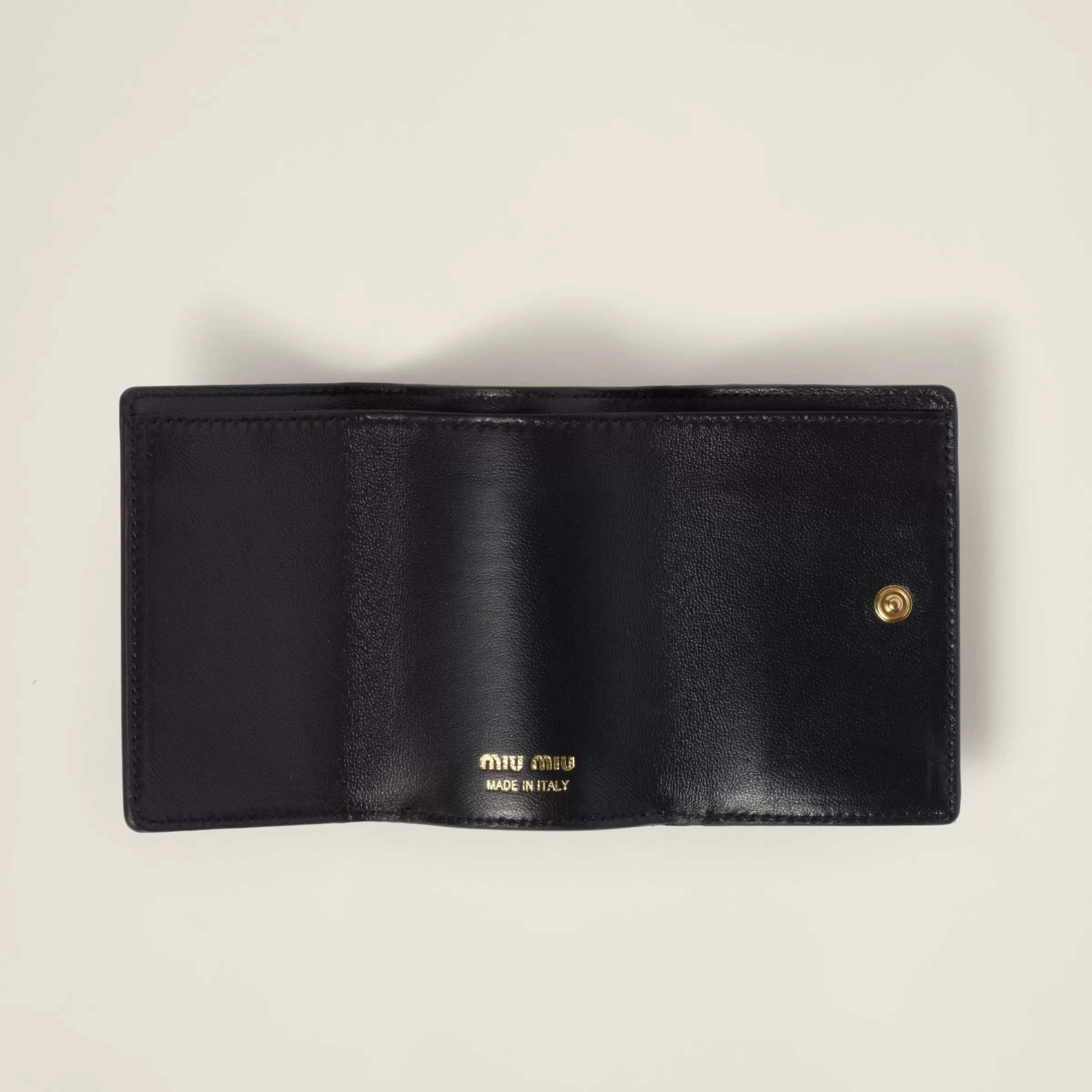 Miu Miu Small Patent Leather Wallet |