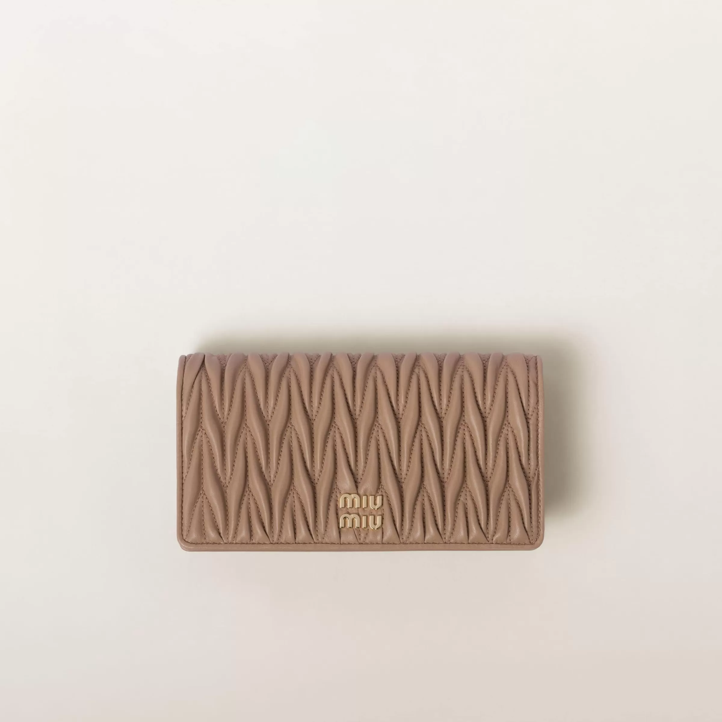 Miu Miu Matelassé Nappa Leather Smartphone Case |