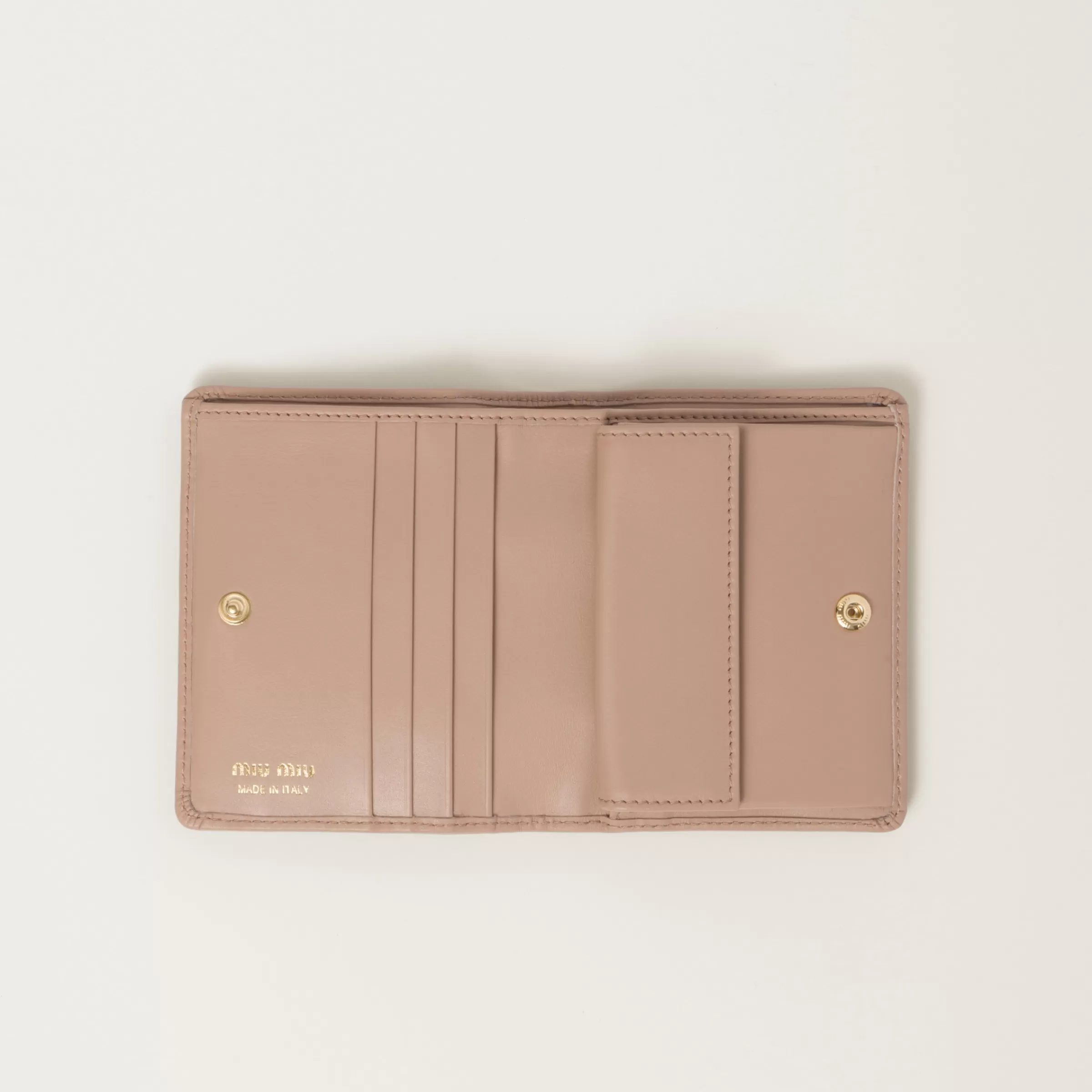 Miu Miu Small Leather Wallet |