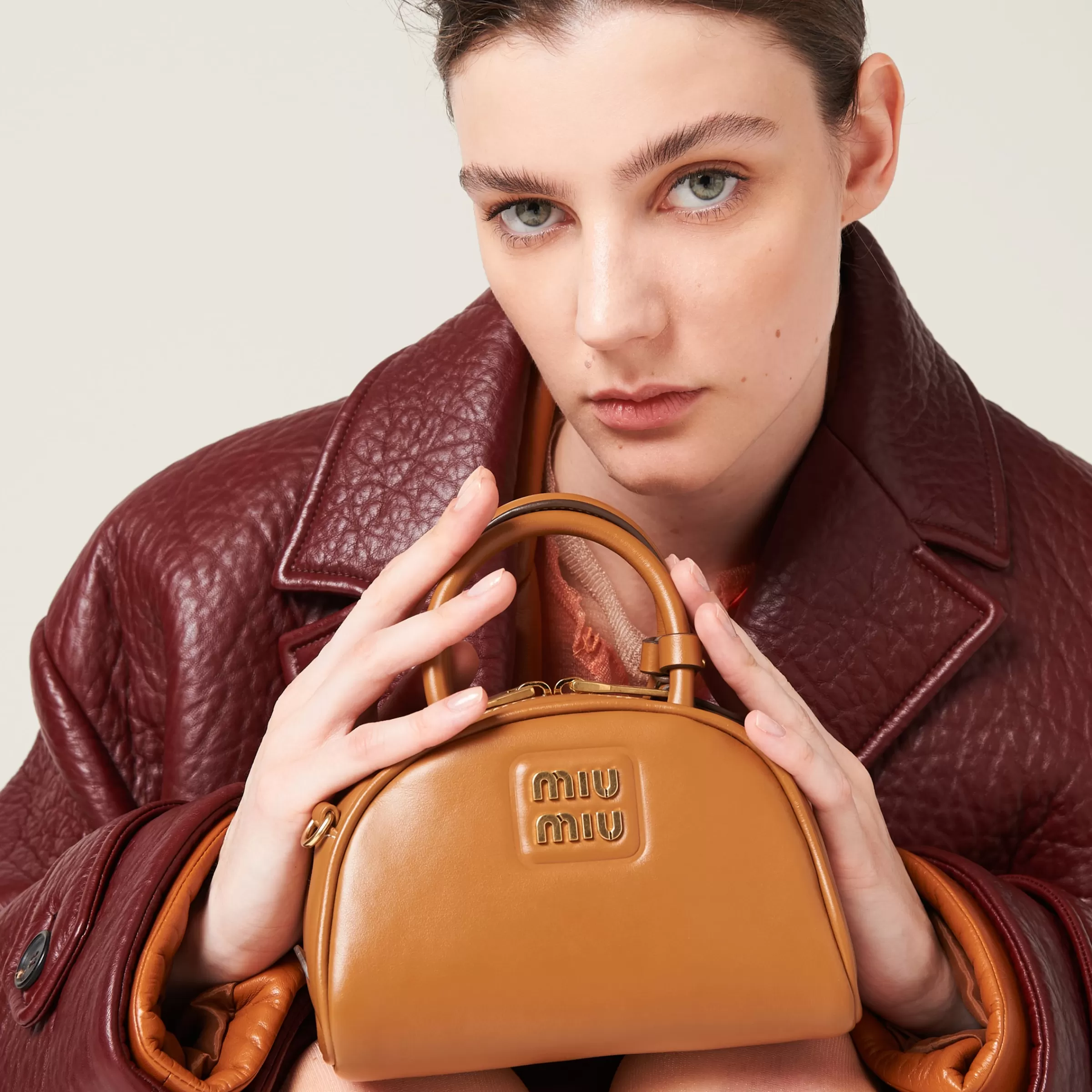Miu Miu Leather Top-handle Bag |
