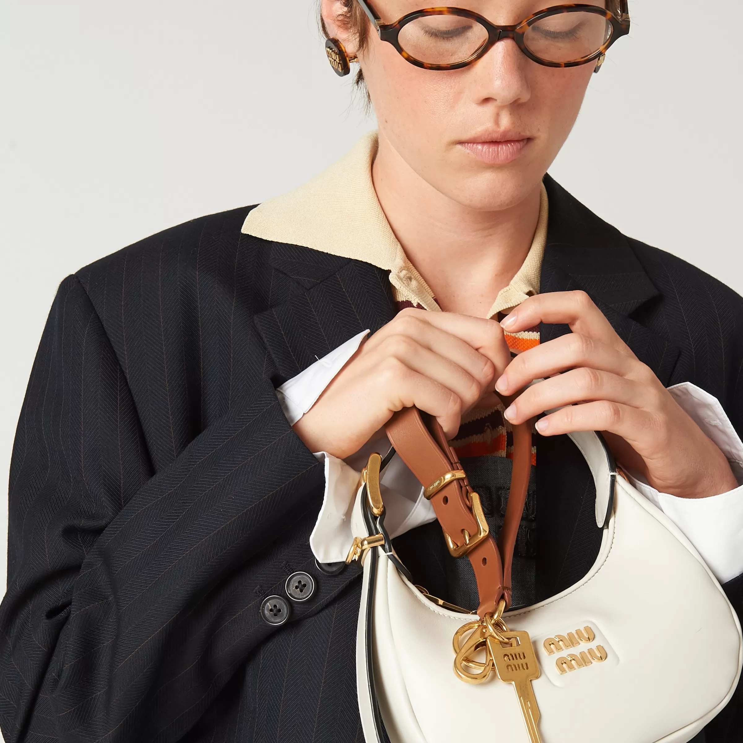 Miu Miu Leather Hobo Bag |