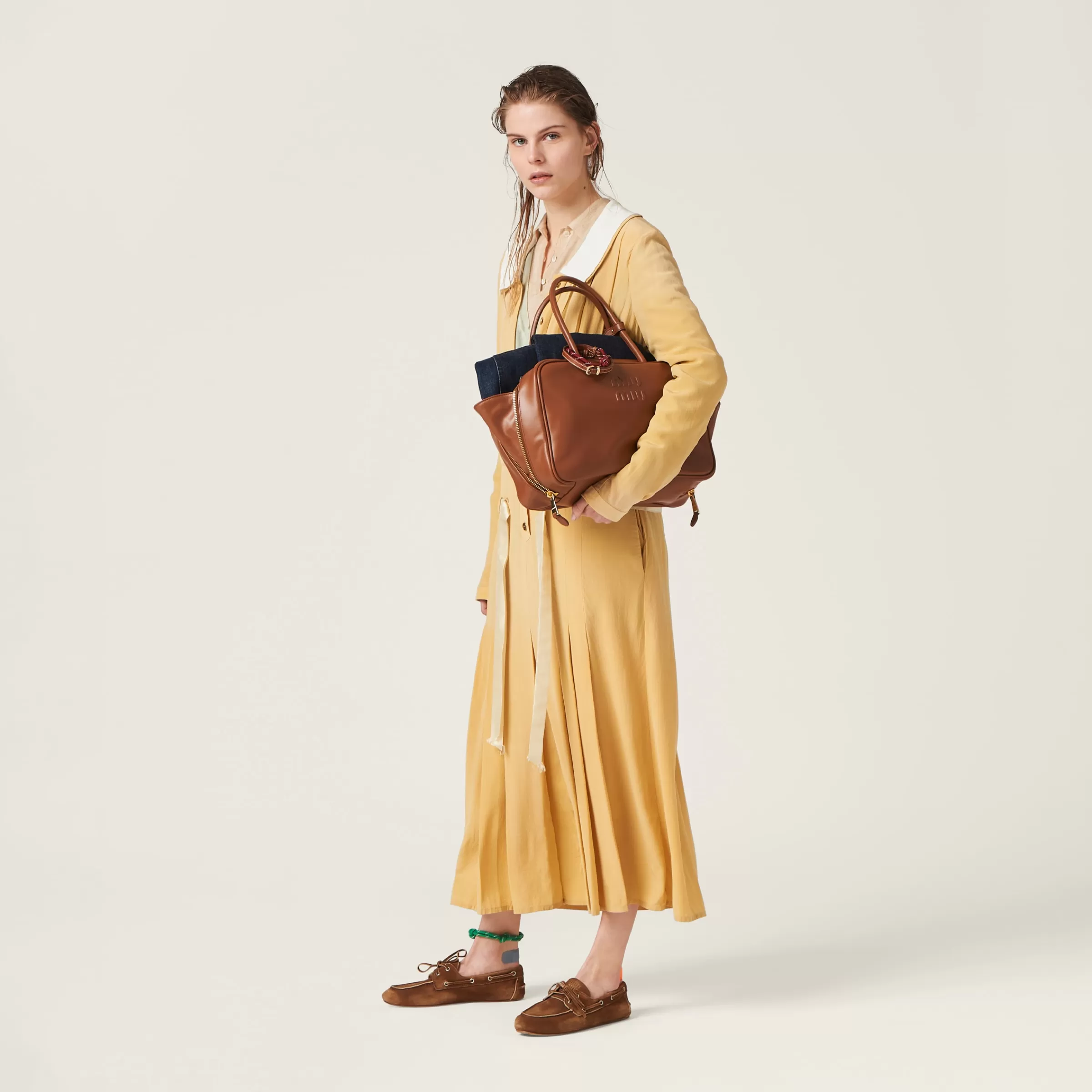 Miu Miu Leather Top-handle Bag |