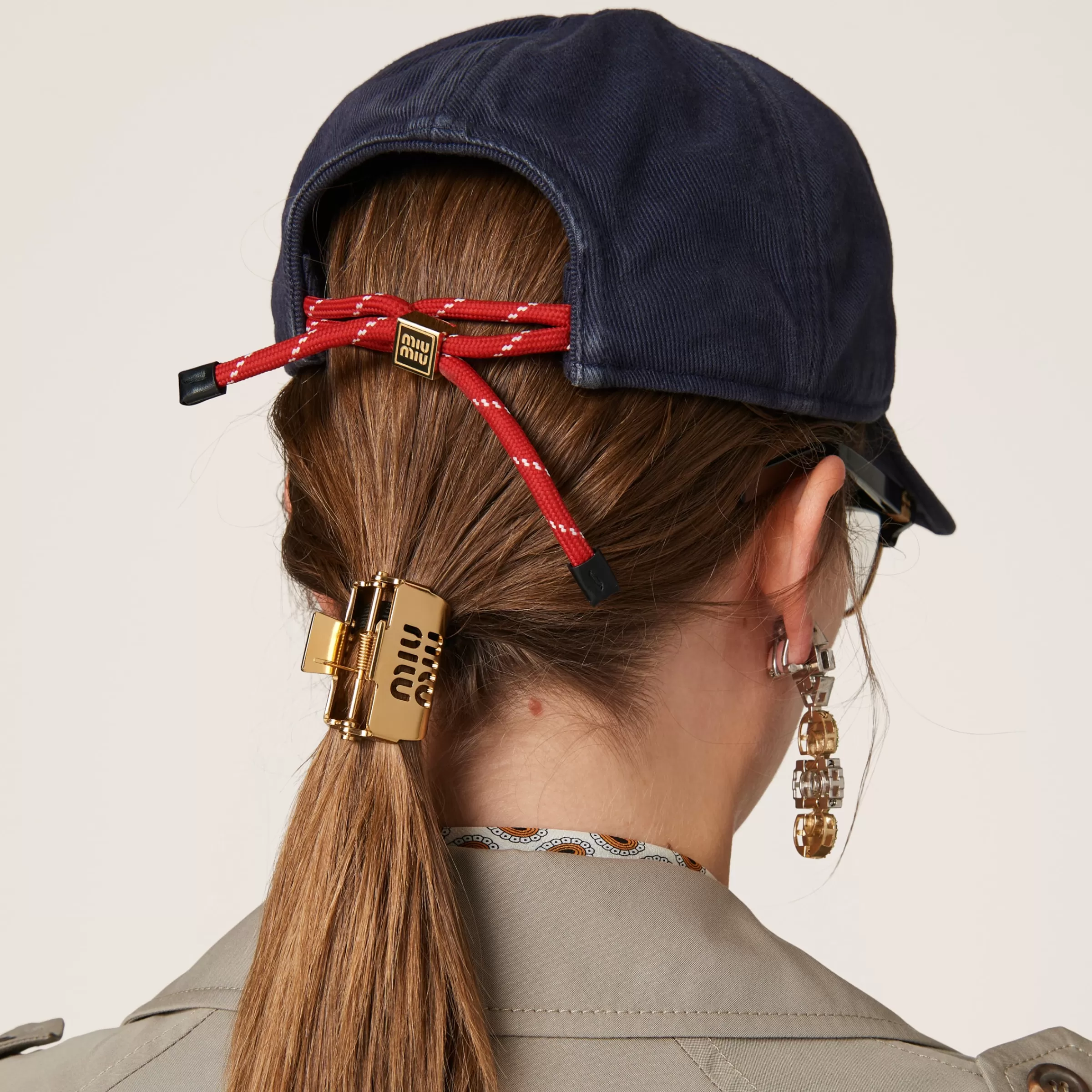 Miu Miu Metal Claw Clip |