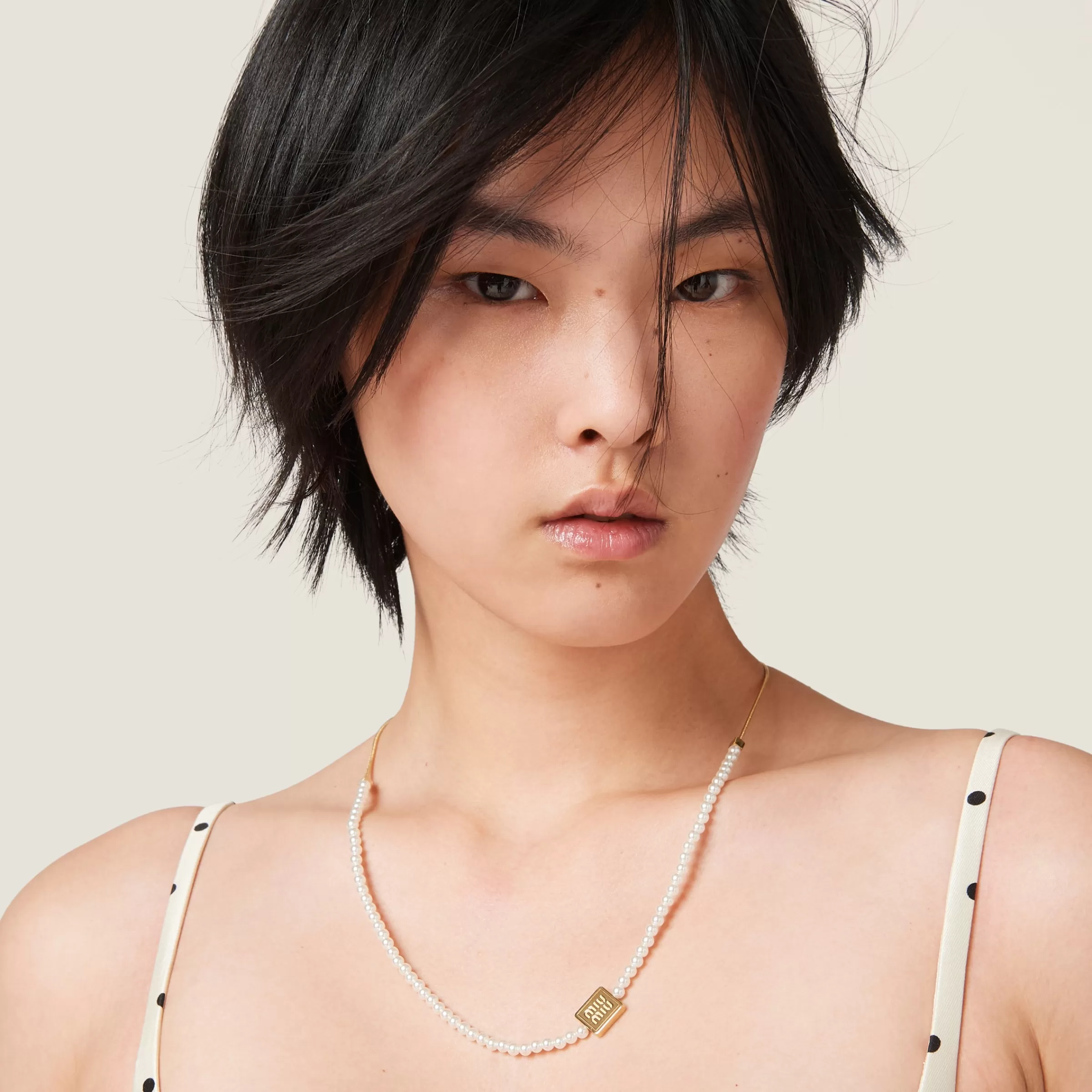 Miu Miu Metal Choker With Artificial Pearls |