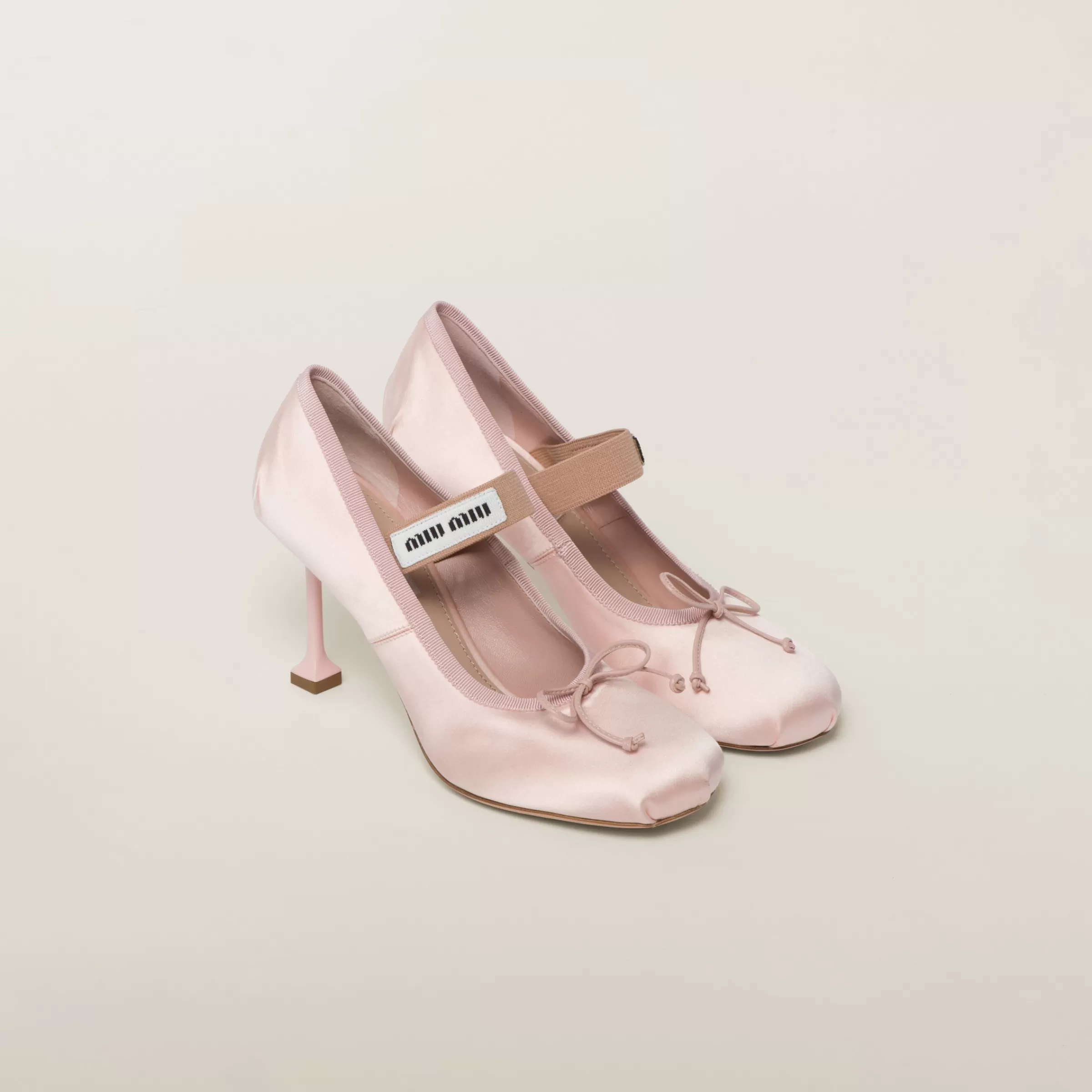 Miu Miu Satin Pumps |