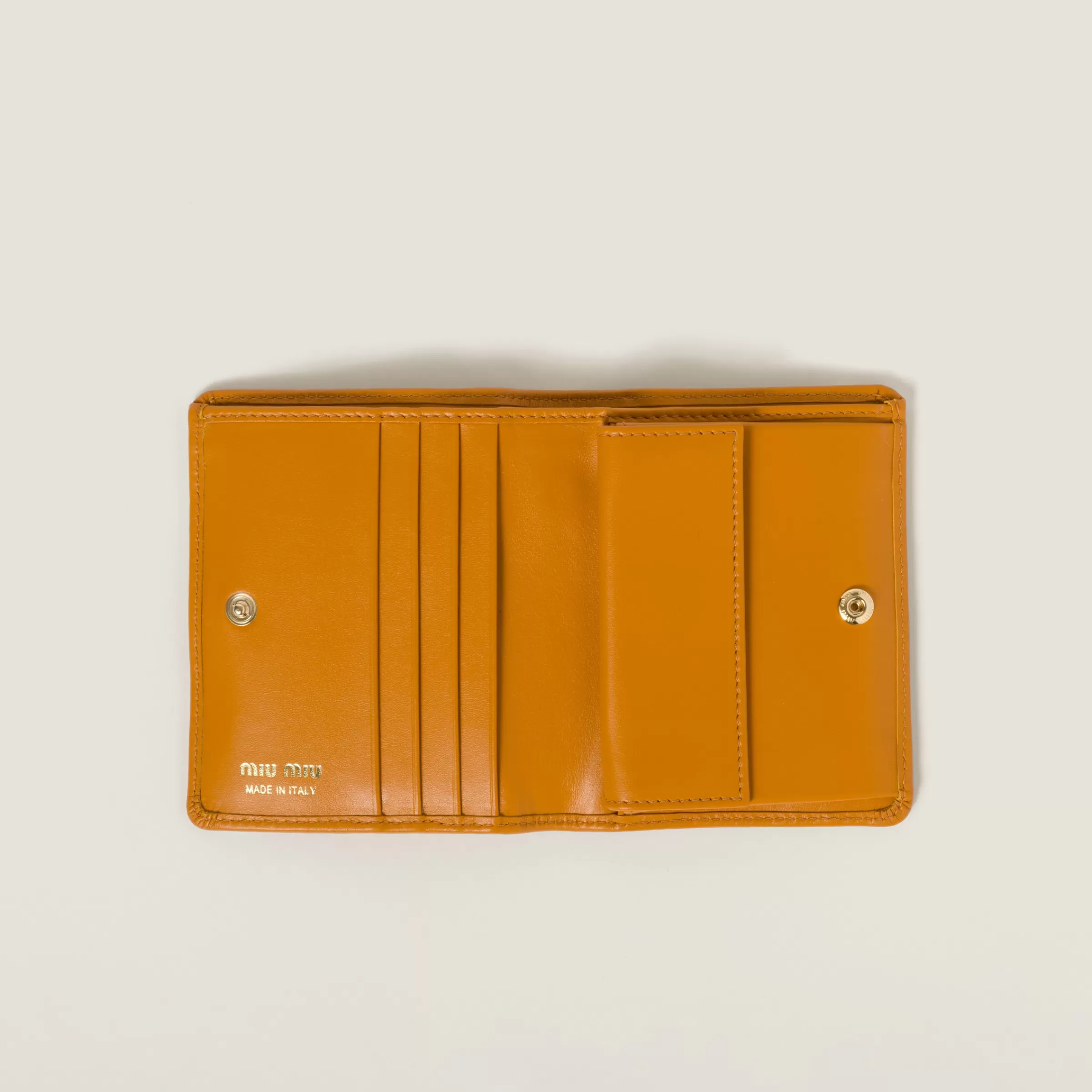 Miu Miu Small Leather Wallet |