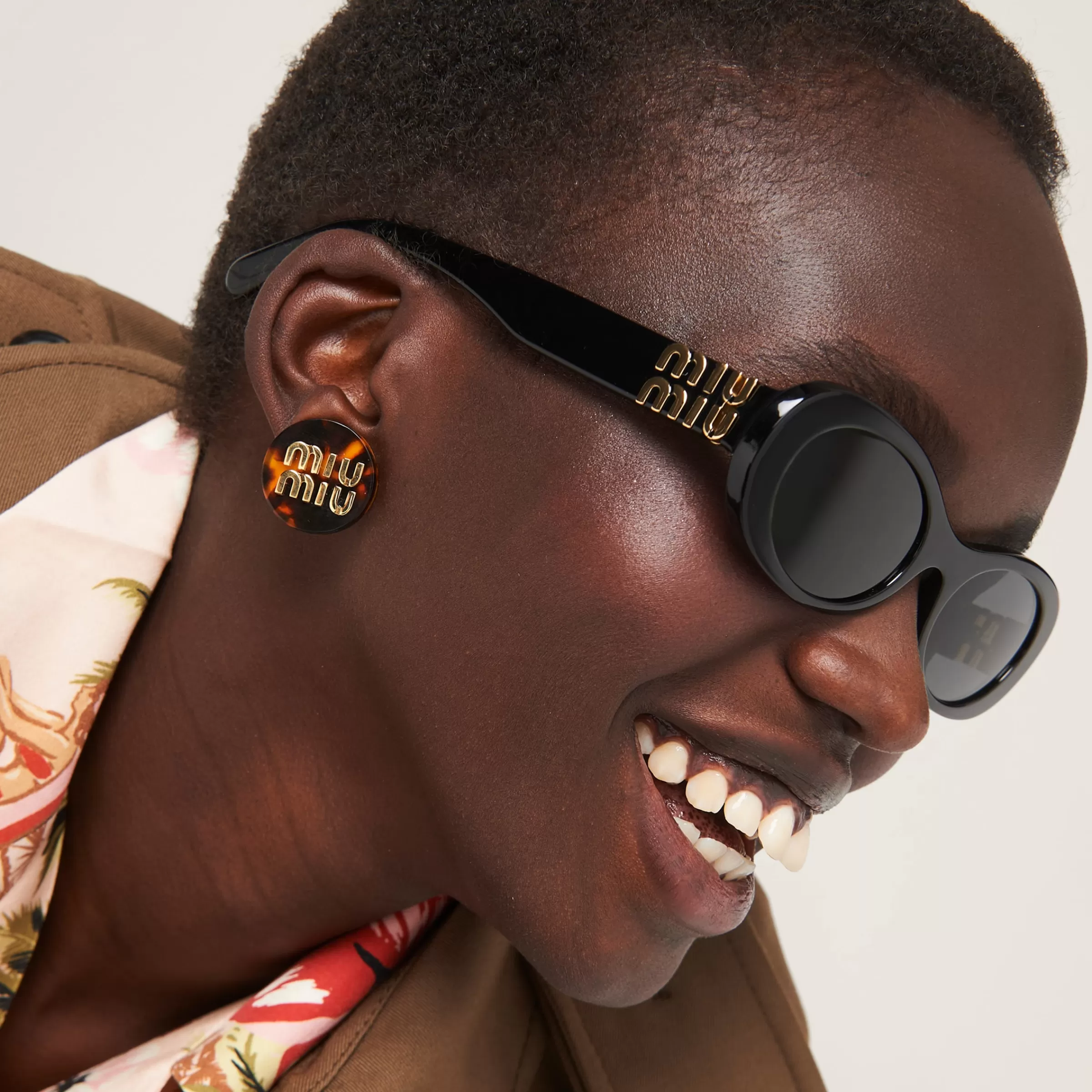 Miu Miu Miu Glimpse Sunglasses |