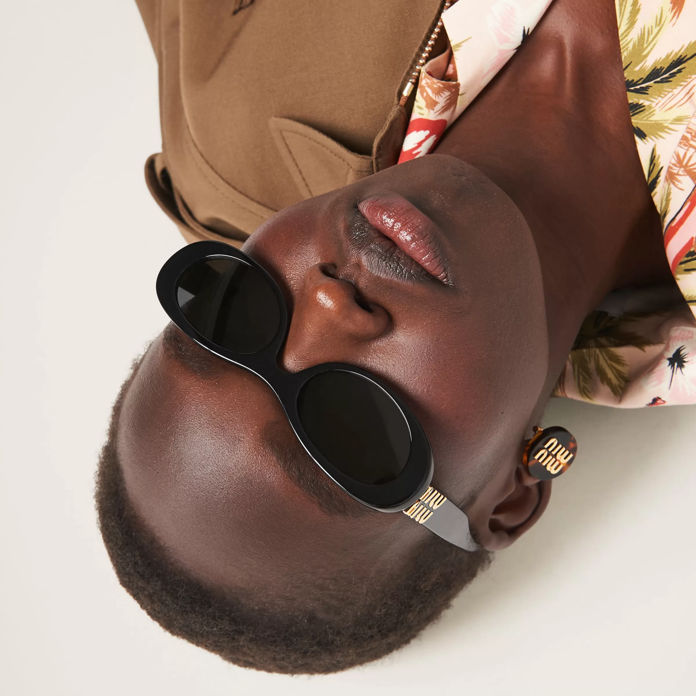 Miu Miu Miu Glimpse Sunglasses |