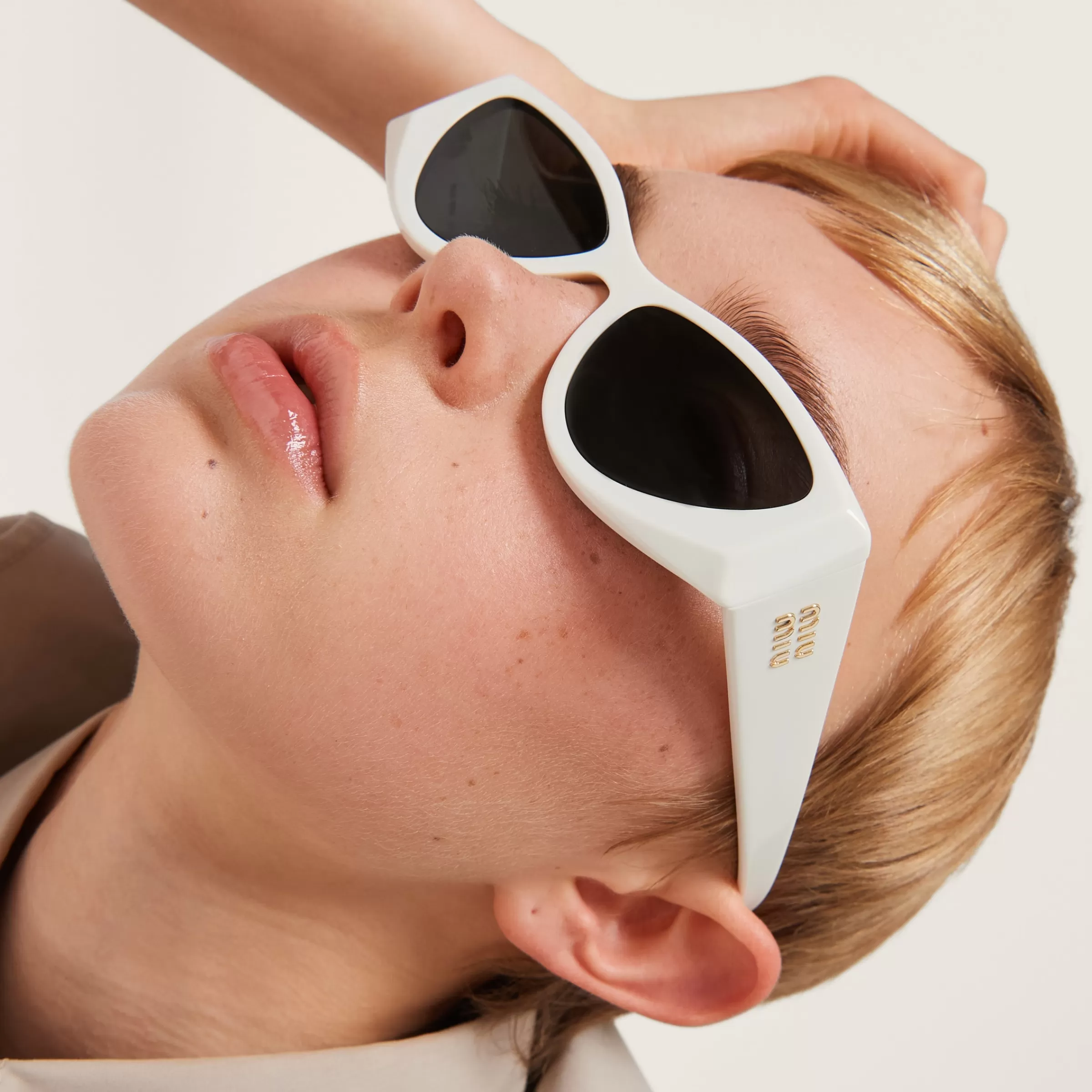Miu Miu Logo Sunglasses |